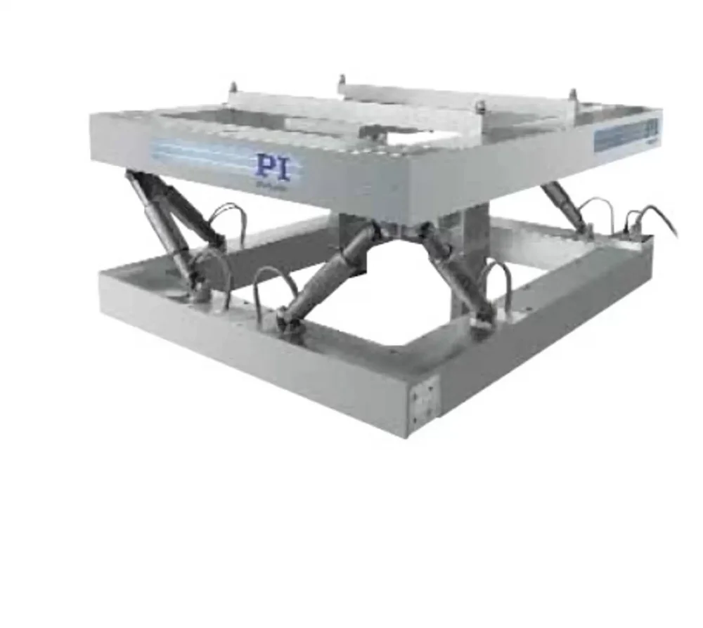 Dimensions of 100 cm x 84 cm x 40 cm and a load capacity of up to 200 kg makes this custom Hexapod system suitable for all kinds of fine-positioning tasks, as in TV-screen inspection
