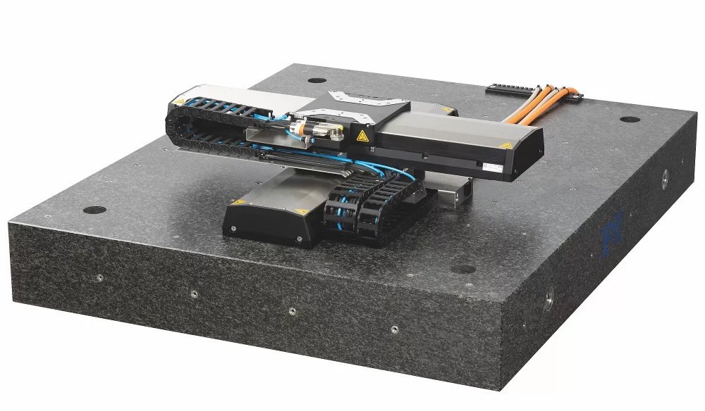 X-417.1xx: XY system on granite plate (image without controller)